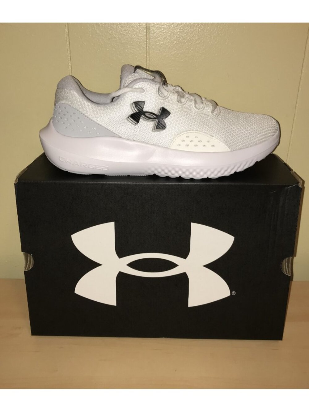 Men's Under Armour UA Charged Surge 4 Sneaker-Size 9 (3027000 100) White
